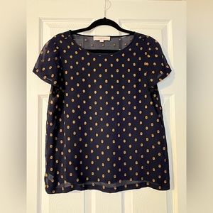 🔑👕 EUC Sheer Navy Blouse with Gold Embroidery Detail 👕🔑